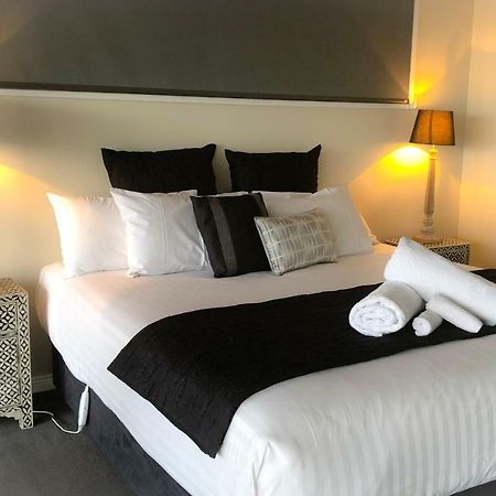 Sea Eagle Cottage Amazing Views Of Bay Of Fires Binalong Bay Esterno foto